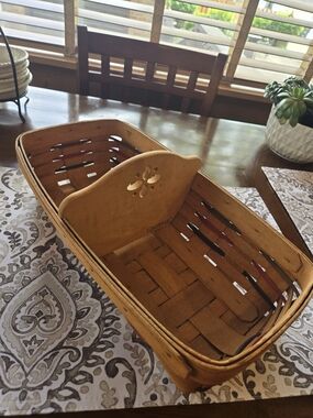 Longaberger Cracker Basket Honey-Tone With Wooden Divider And Plastic Inserts